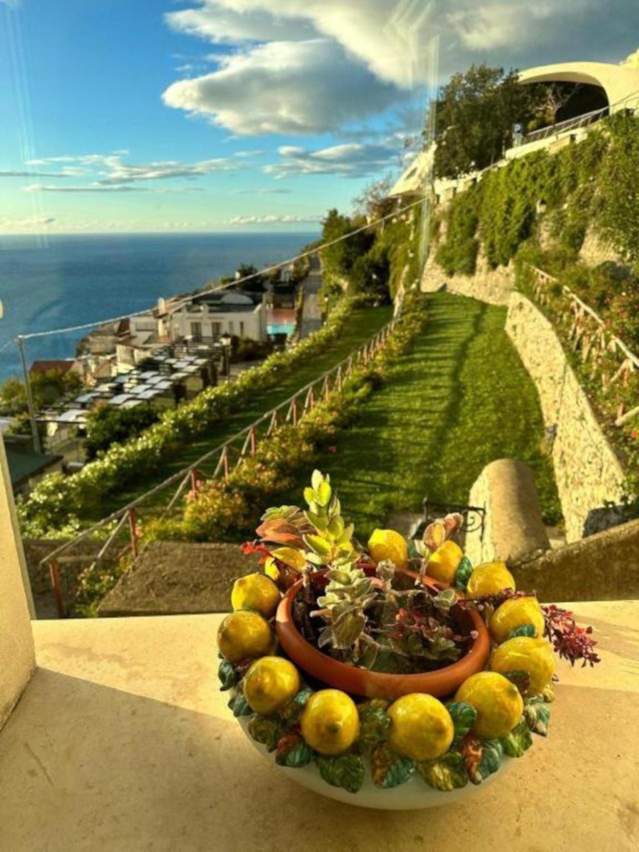 La Dolce Vita Ravello - Two Bedroom Apt With Sea View Terrace Bagian luar foto